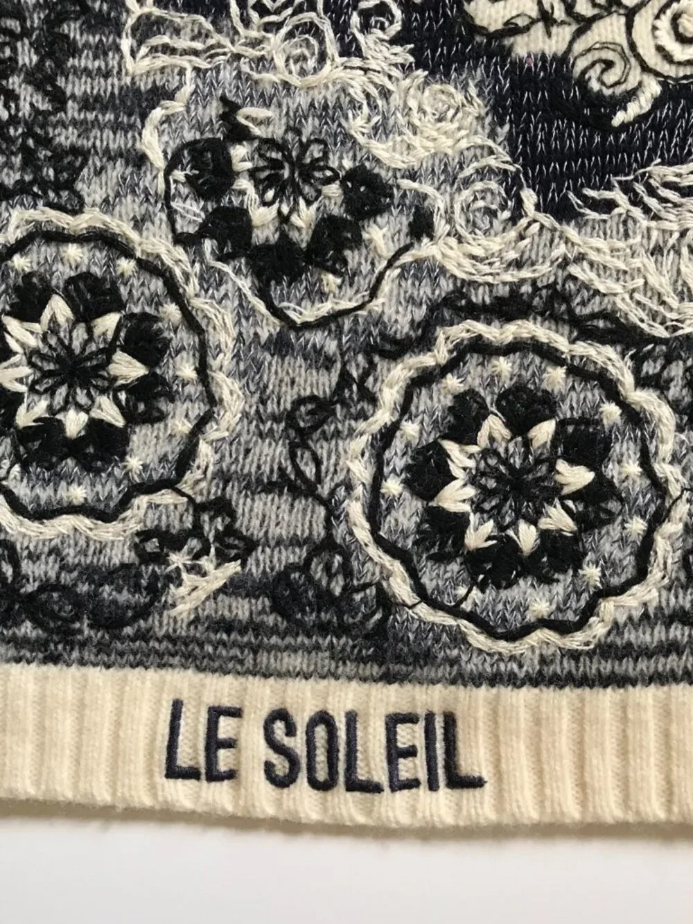 Christian Dior Le Soleil 2020 Sweater Womens 4 40 Cream Black Cashmere Crew Neck